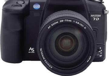 Maxxum 7D  версия цифровой SLR камеры Konica Minolta