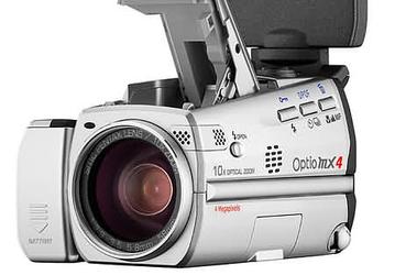 Pentax: три цифровые фотокамеры и объектив для цифровых SLR