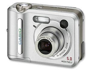 QV-R52  5-мегапиксельная камера CASIO