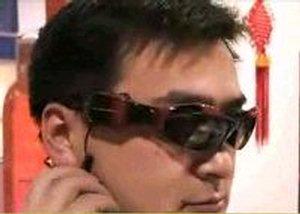 CES 2005: MP3-проигрыватель в очках Aigo