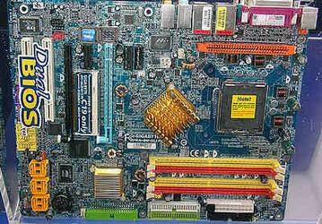 Gigabyte GA-8N-SLI Royal: the first motherboard íà nForce4 SLI IE