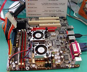 CeBit 2005: interesting products from DFI
