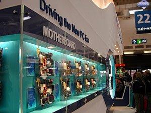 CeBit 2005: Need an LGA775 or a Socket939 board? Ask ECS!