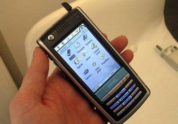 P31: вторая версия коммуникатора BenQ на Symbian OS UIQ