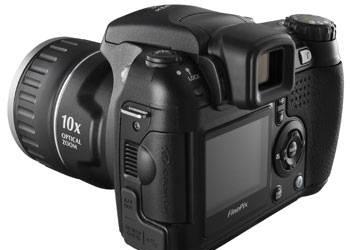 FinePix S9000, S5200 и E900: трио новых камер Fujifilm