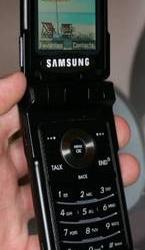 SPH-A900: возможный конкурент RAZR V3