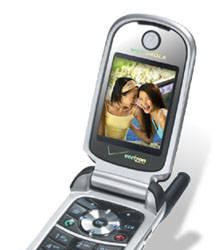 Motorola V325: первый аппарат с поддержкой сервиса VZ Navigator