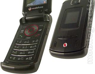 Vodafone 804SS: 3G-аппарат от Samsung в стиле RAZR