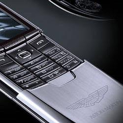 Nokia Aston Martin: эксклюзив за 1400 долларов