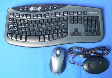 Optical Desktop 3000: новые беспроводные наборы клавиатура + мышь от Microsoft