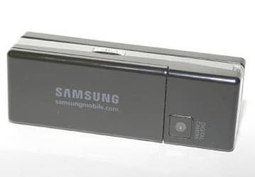 Samsung SGH-X830: нестандартный телефон с 1 Гбайт памяти