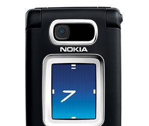 Nokia 6133: тонкая раскладушка с QVGA-дисплеем