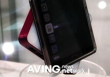 Прототип Fujitsu Ultra Mobile PC умещается на коробке для CD