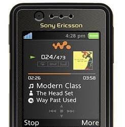 W660 и IPK-100: новый Walkman и набор юного фотолюбителя от Sony Ericsson