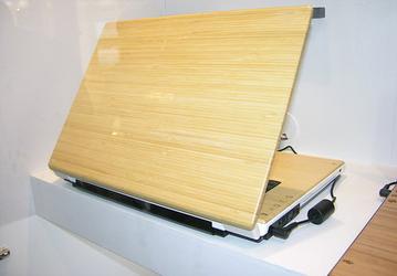Computex 2007: стенд ASUS, часть первая