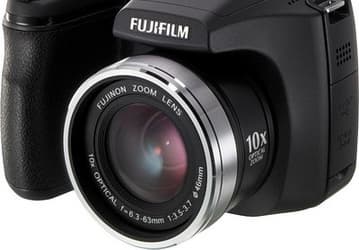 Fujifilm FinePix S5700: бюджетный "ультразум"