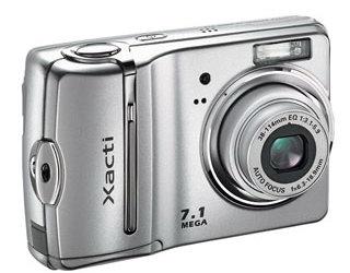 Sanyo Xacti S70: бюджетная фотокамера в элегантном корпусе
