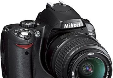 «Младшая» SLR-камера Nikon представлена официально