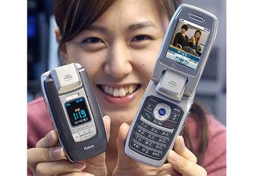 Samsung Introduces Mobile Phone With 3GB Hard Disk Drive
