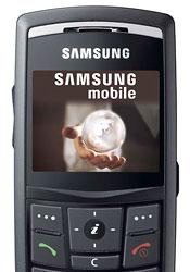 Samsung SGH-X820 - один из самых тонких телефонов