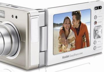 Фотокамера с Wi-Fi Kodak EasyShare-one прибавила мегапикселей