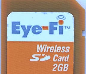 Eye-Fi 2GB SD — первая сертифицированная флэш-карта с функциональностью Wi-Fi   