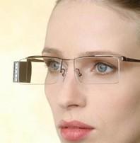 Lumus-Optical: микродисплей  с разрешением 640х480 в виде очков. Эффект 60"  экрана с 3 метров!