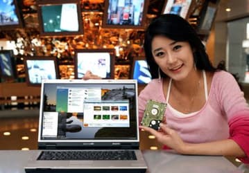 Samsung Sense R55: первый ноутбук с гибридным HDD выходит на рынок