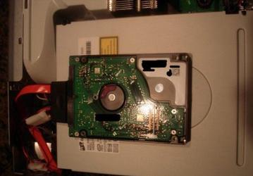Подключите к Xbox 360 свой винчестер объемом 120 Гб