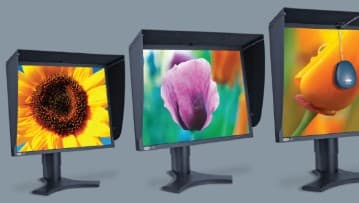 Три новых ЖК-монитора «с козырьком» в серии LaCie 300 