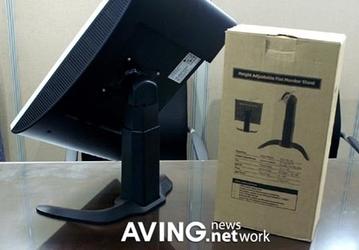 Опора Allinx media YHA-5P дает мониторам свободу движения