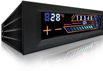 Контроллер вентиляторов NZXT Sentry 2 не имеет кнопок и ручек 