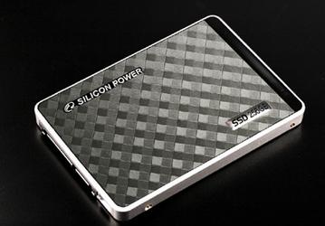 SILICON POWER выпускает быстрые накопители SATA E10 SSD в форм-факторе 2,5" 