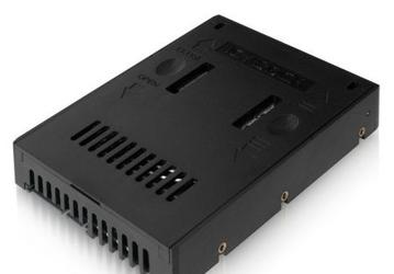 Решение ICY DOCK позволяет установить 2,5-дюймовые HDD и SSD в настольный ПК