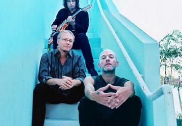 R.E.M. начали работу в студии
