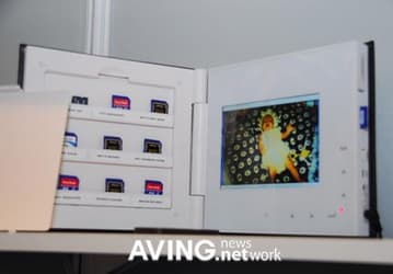 Truview: от цифровой фоторамки — к фотоальбому