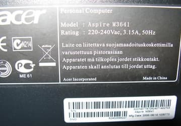 Фотографии 3D-карты NVIDIA GeForce GT230 с 1,5 ГБ памяти DDR2