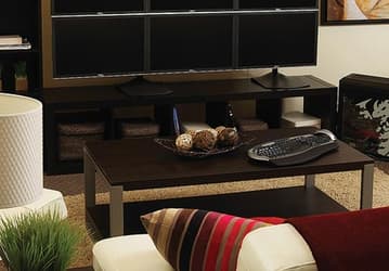 AMD показала технологию ATI Eyefinity: изображение на экране вплотную приблизилось к реальности
