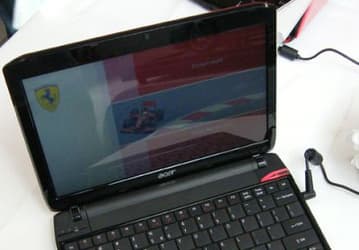 Acer представила ультрапортативный ноутбук Ferrari One на платформе AMD Congo