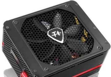 Блоки питания Thermaltake Toughpower Grand с высоким КПД предназначены для мощных игровых ПК