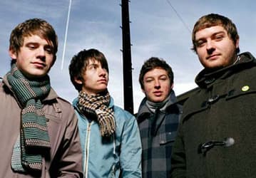 Arctic Monkeys не любят отдыхать