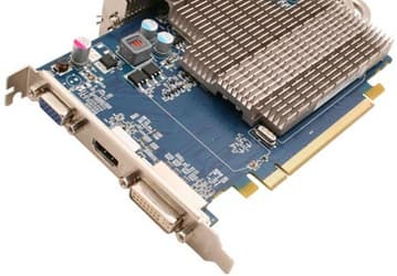 Sapphire применяет в 3D-карте ATI Radeon HD 5550 пассивное охлаждение
