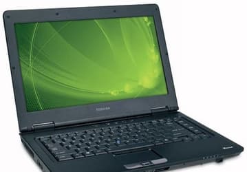Ноутбук Toshiba Tecra M11 с 14-дюймовым дисплеем построен на платформе Intel Calpella