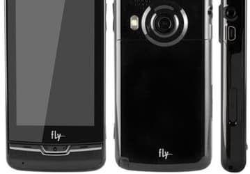 Мультимедийный тачфон Fly E135 TV с функцией просмотра ТВ и поддержкой социальных сетей