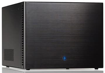 Миниатюрный корпус Fractal Design для домашнего сервера вмещает семь накопителей