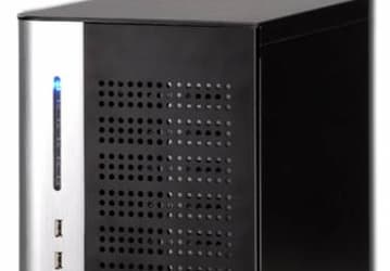 Семидисковый NAS-сервер Thecus N7700+ готов к передаче данных по сети со скоростью 10 Гбит/с