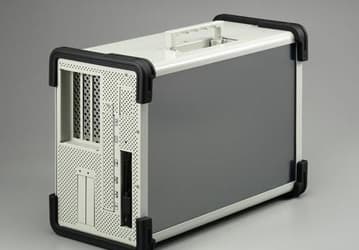 ACME Portable Machines использует серверные процессоры Intel Xeon 5600 в портативных ПК