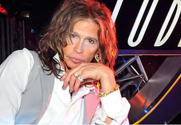 У Aerosmith вновь проблемы
