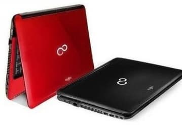 Ноутбук Fujitsu LifeBook SH530 на платформе Intel Calpella весит менее двух килограммов