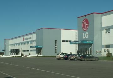 LG Electronics начинает производство усовершенствованной линейки плазменных телевизоров 2010 года 